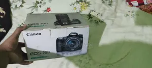 Canon ক্যামেরা ৭০ ডির বক্স, শুধুমাত্র বক্স।