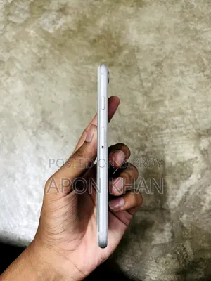 Apple iPhone 8 64 GB Silver