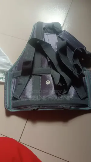 Back Posture Corrector Braces and Shoulder Support Belt (Size Small)