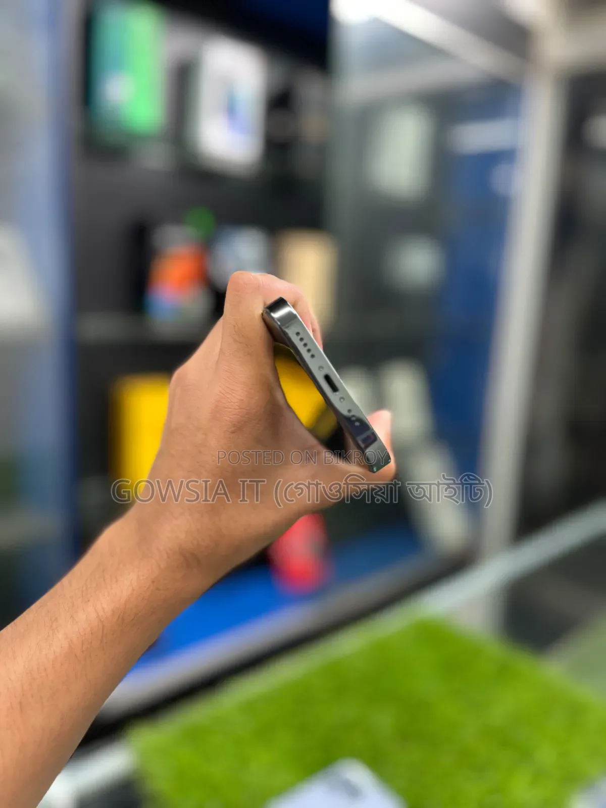 অ্যাপল আইফোন ১৩ প্রো ১২৮ জিবি গ্রিন