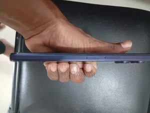 New Vivo Y05 128 GB Blue