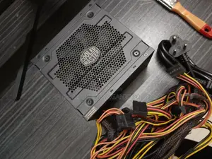 Thermaltake Versa H27 Tempered Glass Edition Mid-Tower Case
