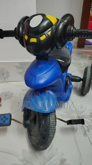 শিশুদের ট্রাইসাইকেল খেলনা