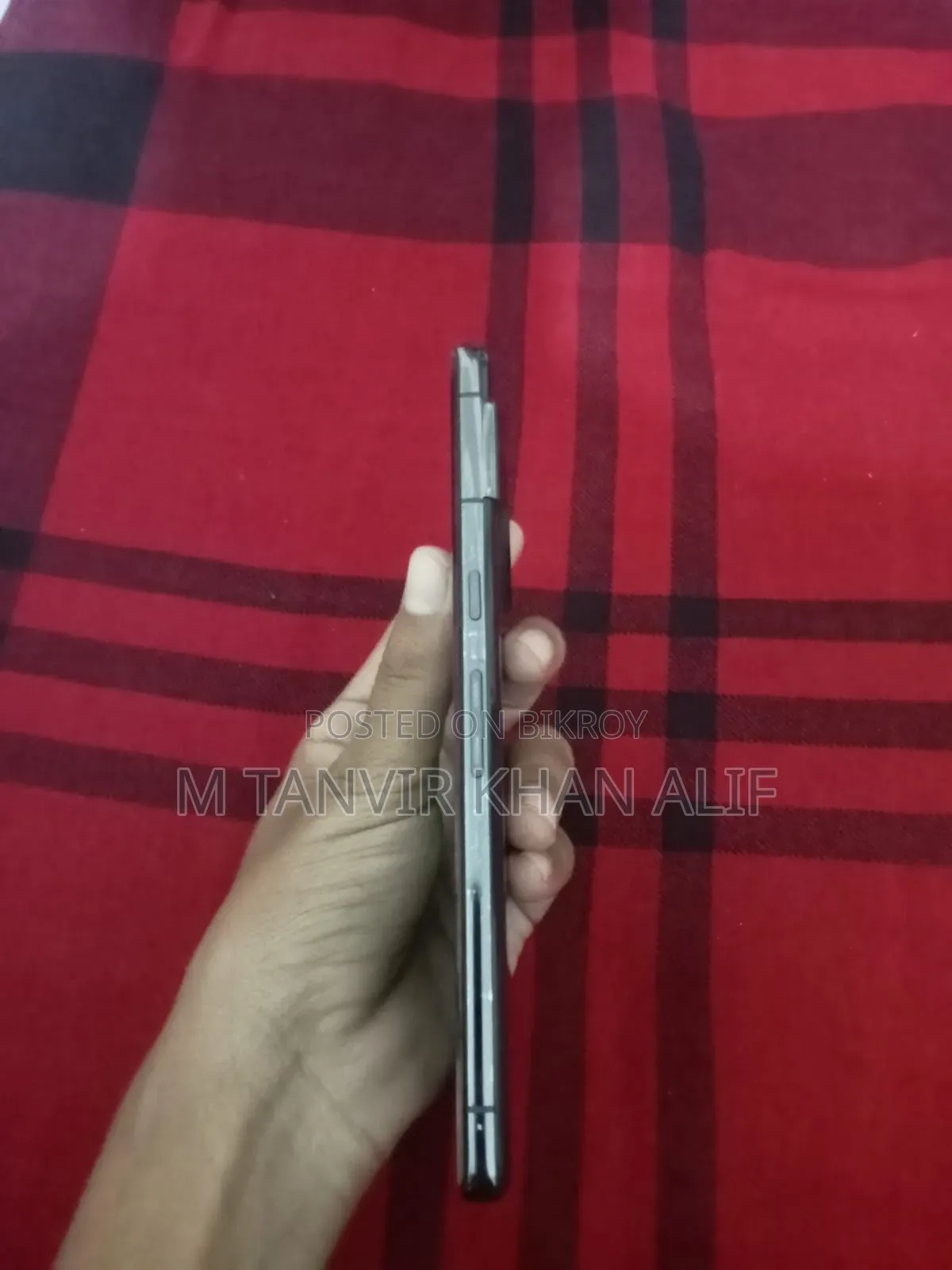 গুগল পিক্সেল ৭ প্রো ১২৮ জিবি ব্ল্যাক