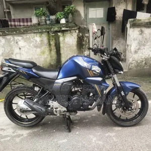 যামাহা এফজেডএস ভি২ ২০২২ নীল