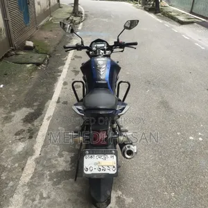 যামাহা এফজেডএস ভি২ ২০২২ নীল