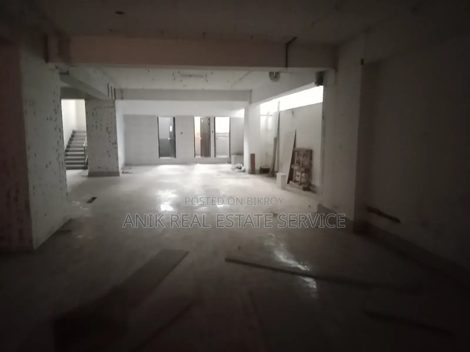 Commercial 3,000 SQFT Office Space for Rent in Banani