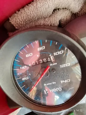 Hero HF Deluxe 2026 Red
