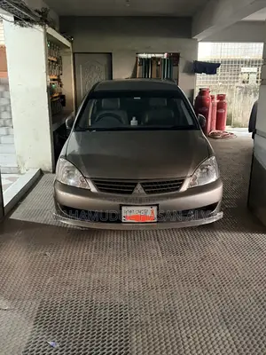 Mitsubishi Lancer 2003