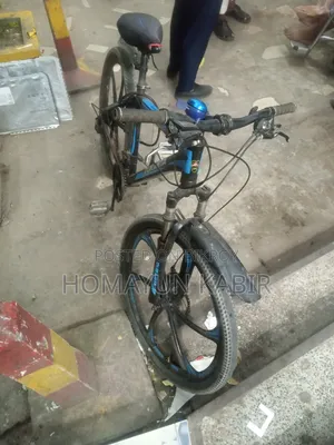 এটা বিক্রি করে নতুন একটা সাইকেল নিবো চিন্তা করতেছি