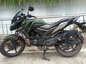 Honda X-Blade 160 2021 Green