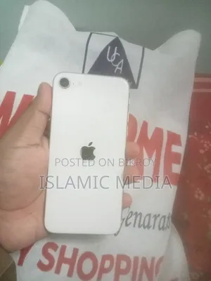 Apple iPhone SE (2022) 256 GB White