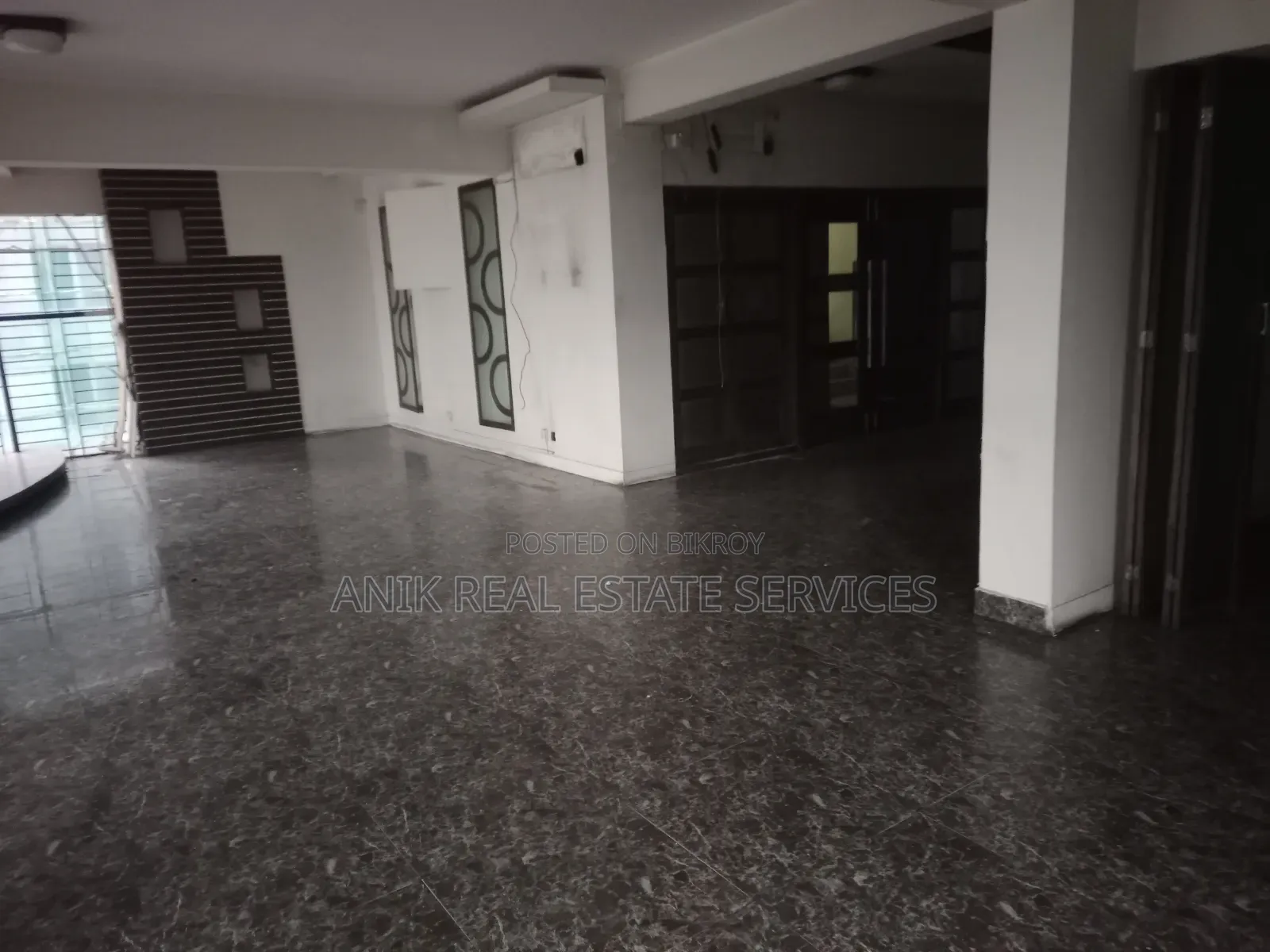 বনানী ১১-এ বাণিজ্যিক ২৯০০ এসএফটি অফিস স্পেস ভাড়া