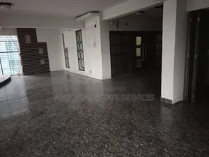 বনানী ১১-এ বাণিজ্যিক ২৯০০ এসএফটি অফিস স্পেস ভাড়া