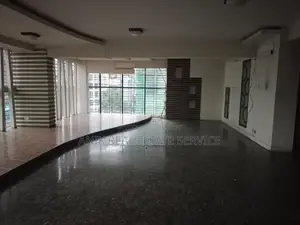 বনানী ১১-এ বাণিজ্যিক ২৯০০ এসএফটি অফিস স্পেস ভাড়া