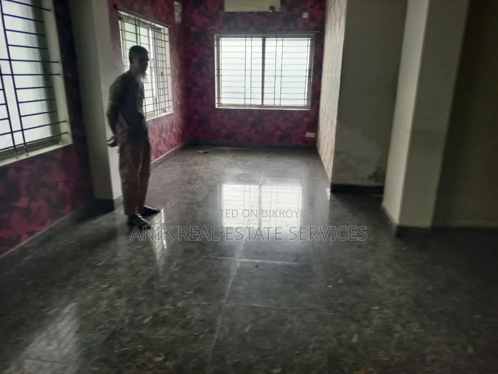 বনানী ১১-এ বাণিজ্যিক ২৯০০ এসএফটি অফিস স্পেস ভাড়া