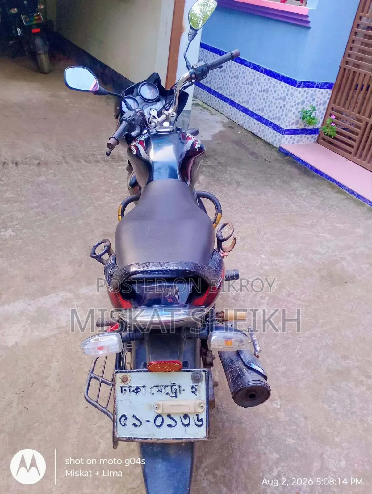 বাজাজ ডিসকভার ১০০ ২০১৭ ব্ল্যাক
