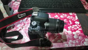 Conon 700d Eos