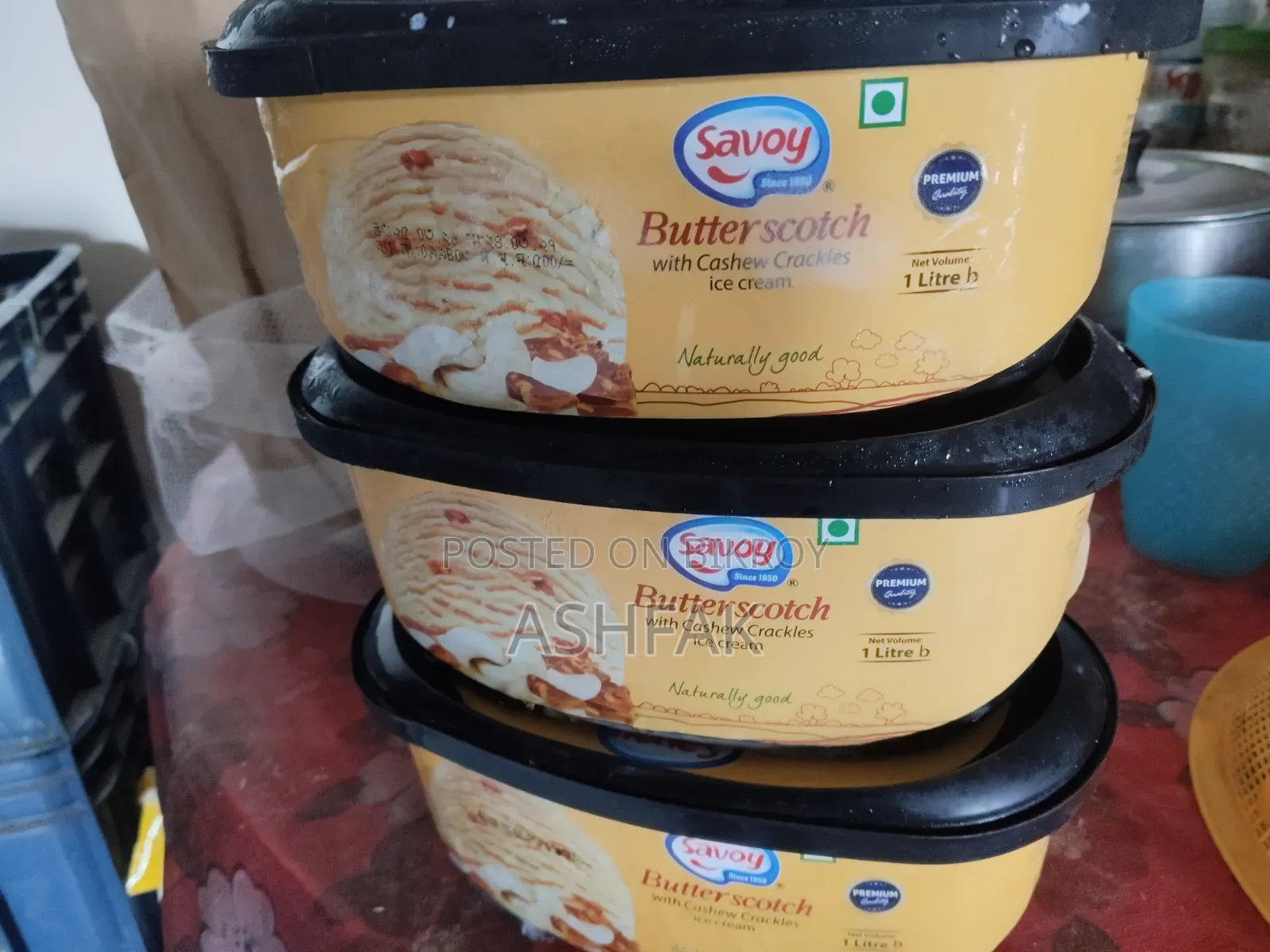 Savoy Butterscotch Cashew Crackles Ice-Cream ( 40% Discount)