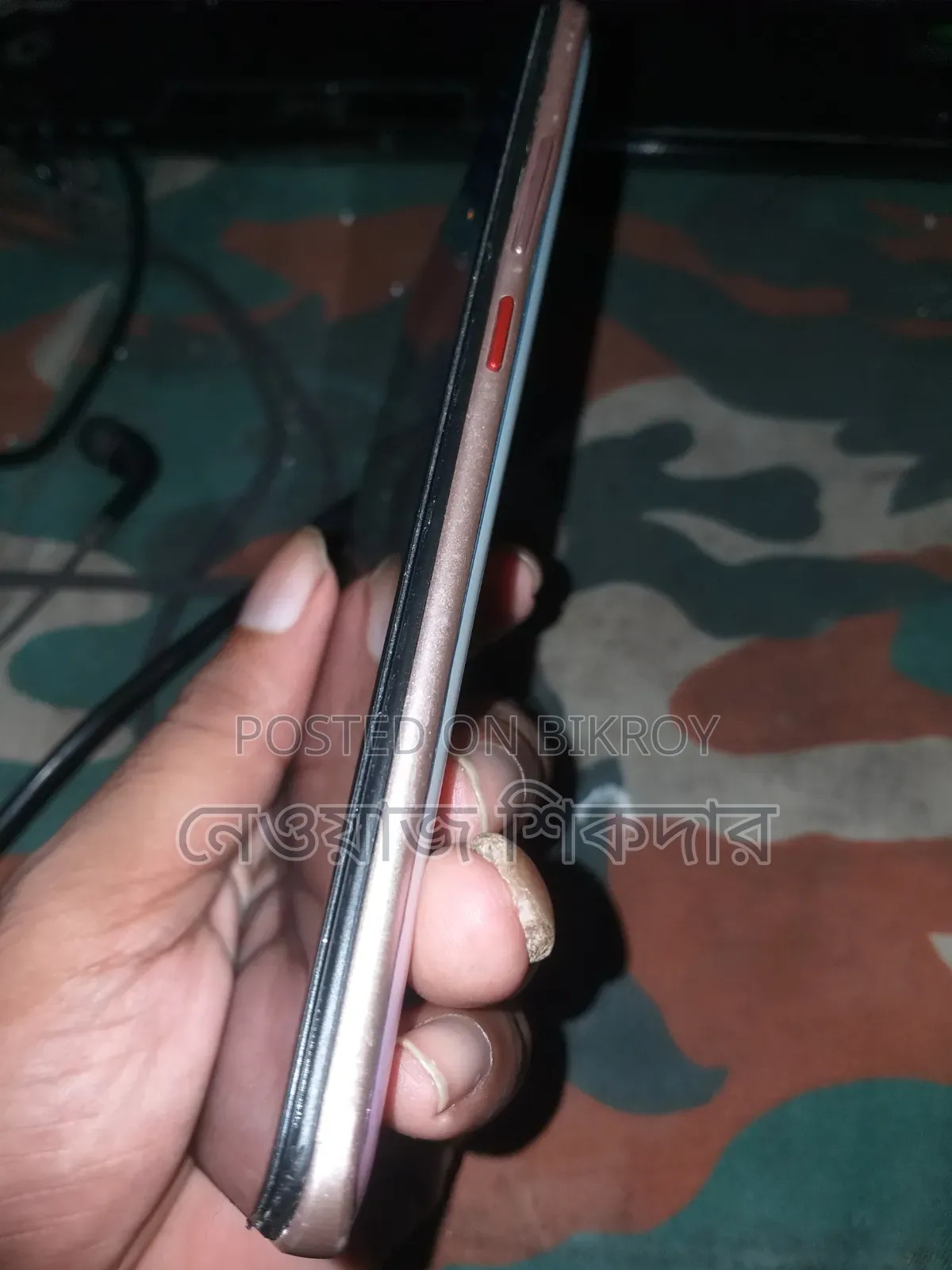 ভিভো এস ১ প্রো ১২৮ জিবি সাদা
