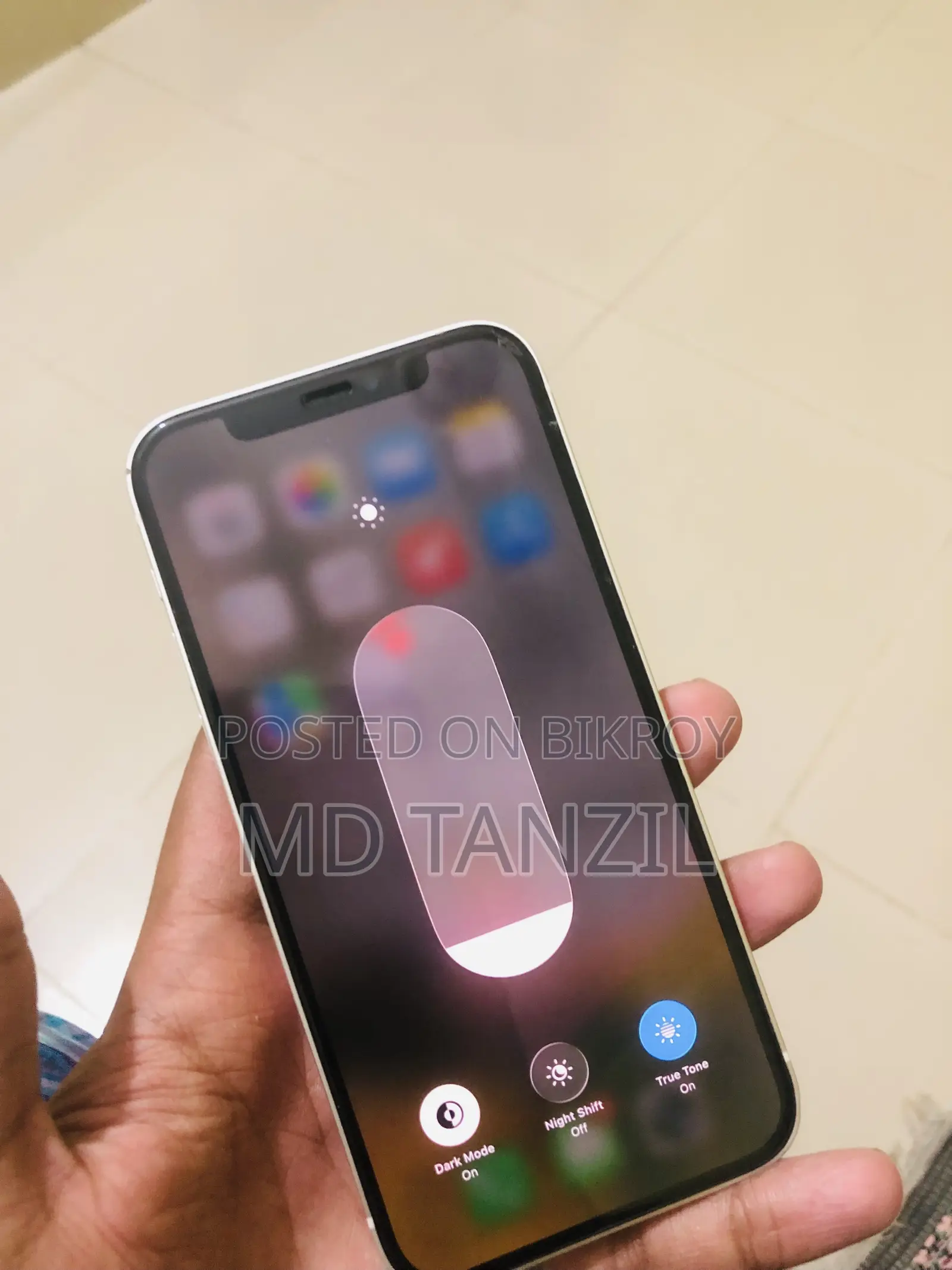 অ্যাপল আইফোন ১২ ১২৮ জিবি হোয়াইট