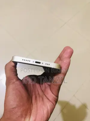 অ্যাপল আইফোন ১২ ১২৮ জিবি হোয়াইট