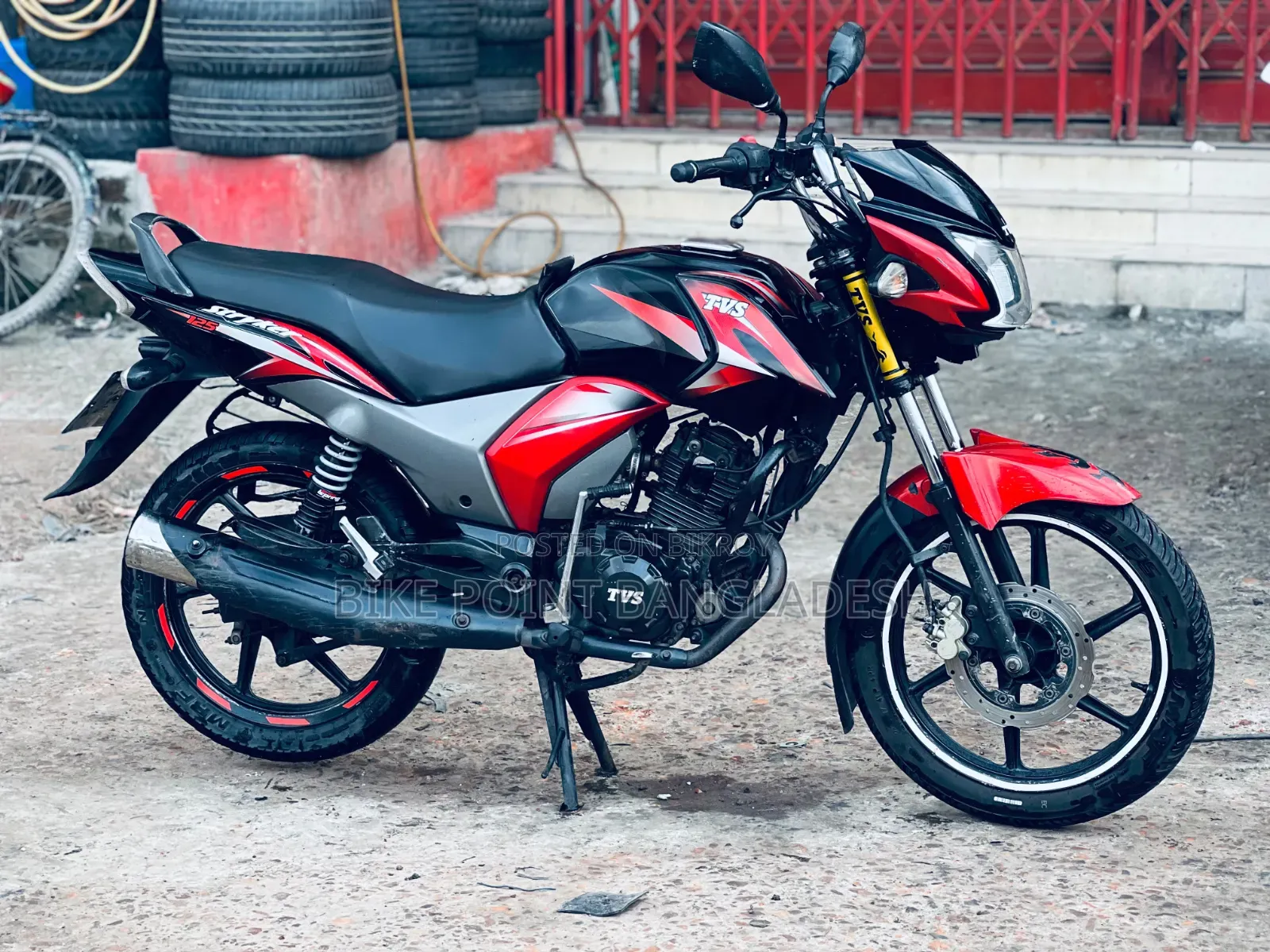 TVS Stryker 125 2018 Red