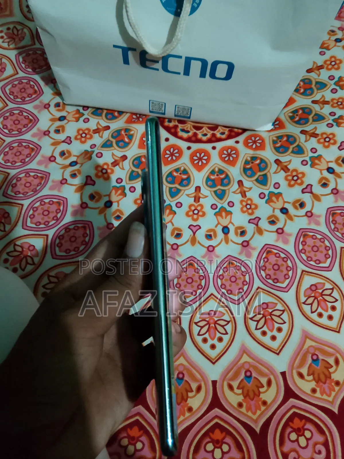 নতুন টেকনো পোভা কার্ভ ২৫৬ জিবি সিলভার