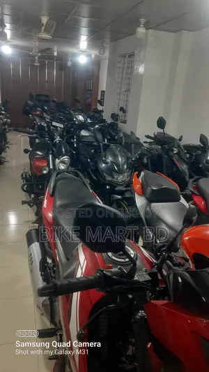 Hero Xtreme 125R 2026 Red