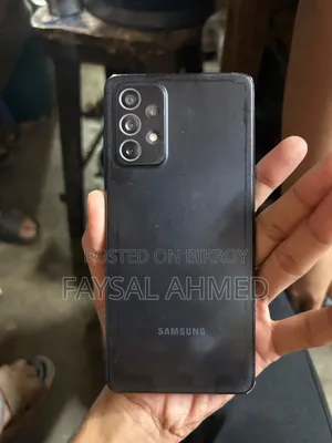 স্যামসাং গ্যালাক্সি এ৭২ ২৫৬ জিবি কালো