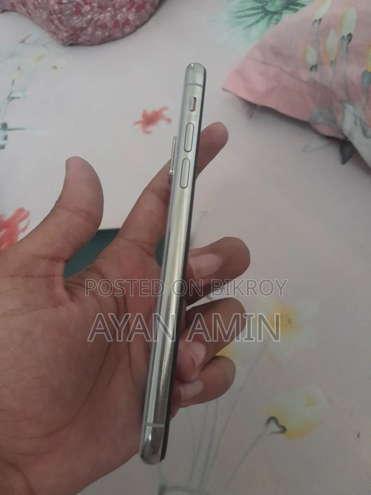 অ্যাপল আইফোন এক্স ৬৪ জিবি সাদা
