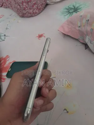 অ্যাপল আইফোন এক্স ৬৪ জিবি সাদা