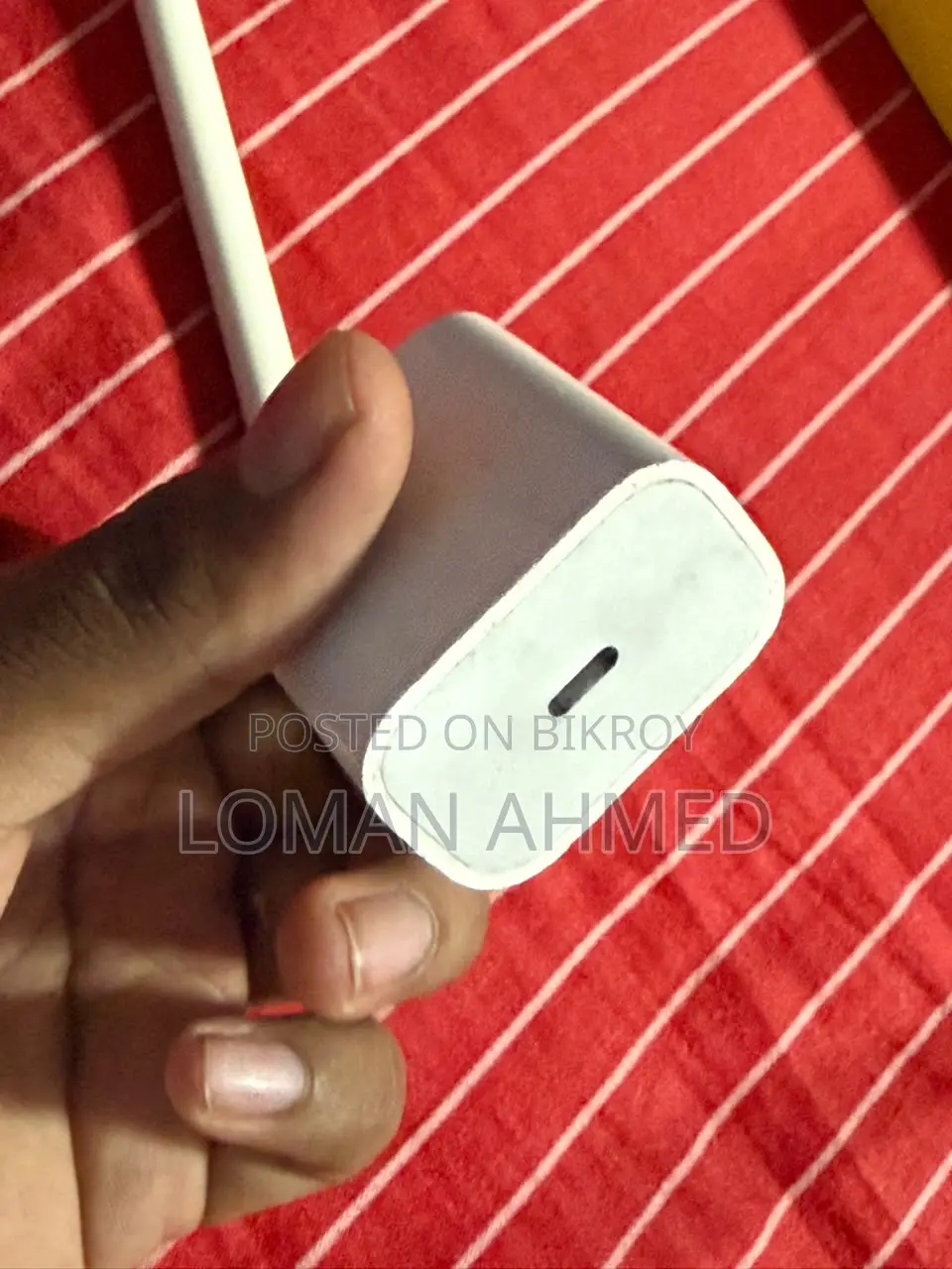 Apple Adapter