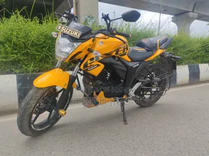 Suzuki Gixxer 2025 Yellow