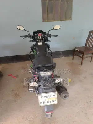 Hero Hunk 150 2019 Green