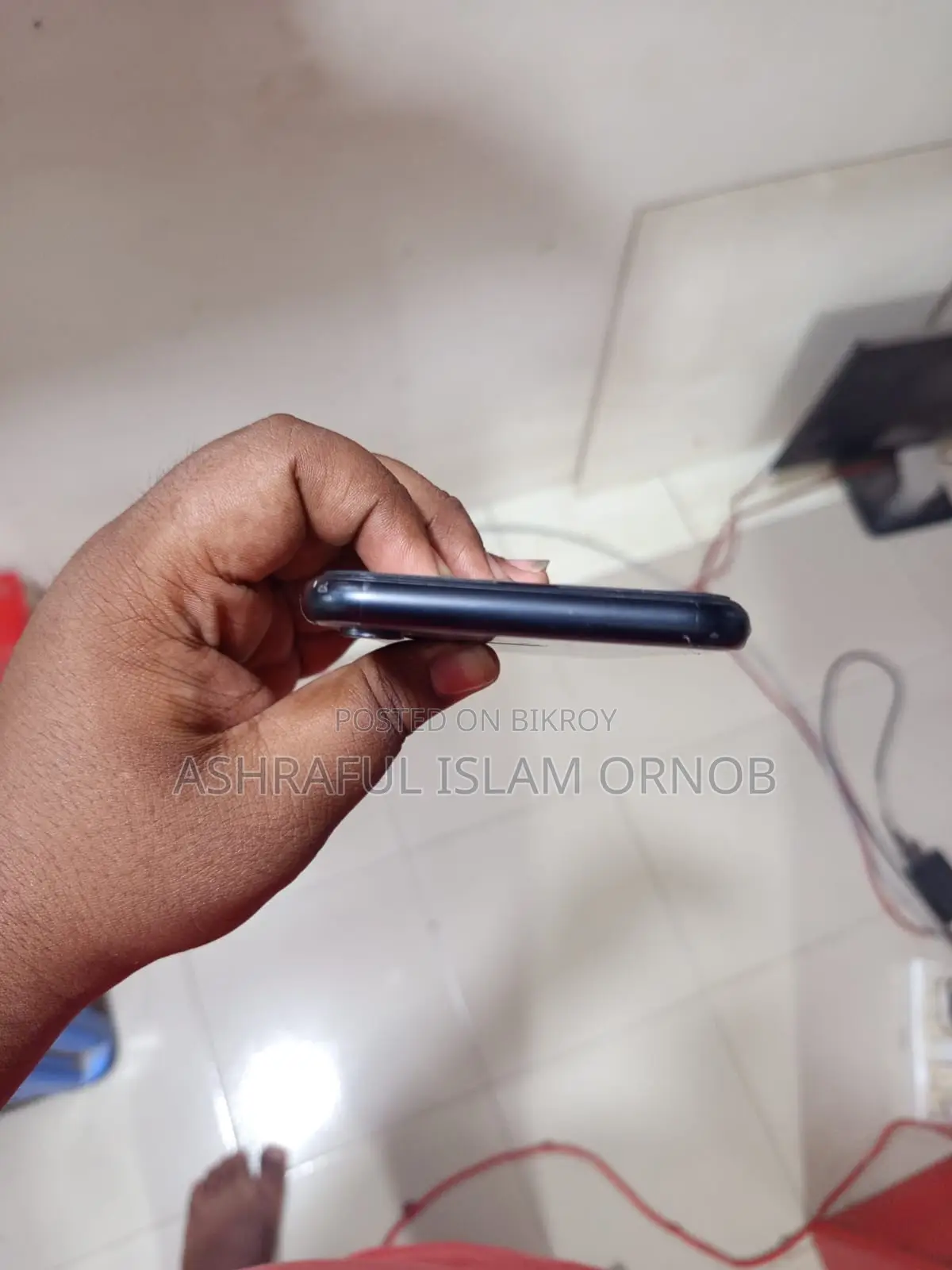 অ্যাপল আইফোন এক্সআর ৬৪ জিবি ব্ল্যাক
