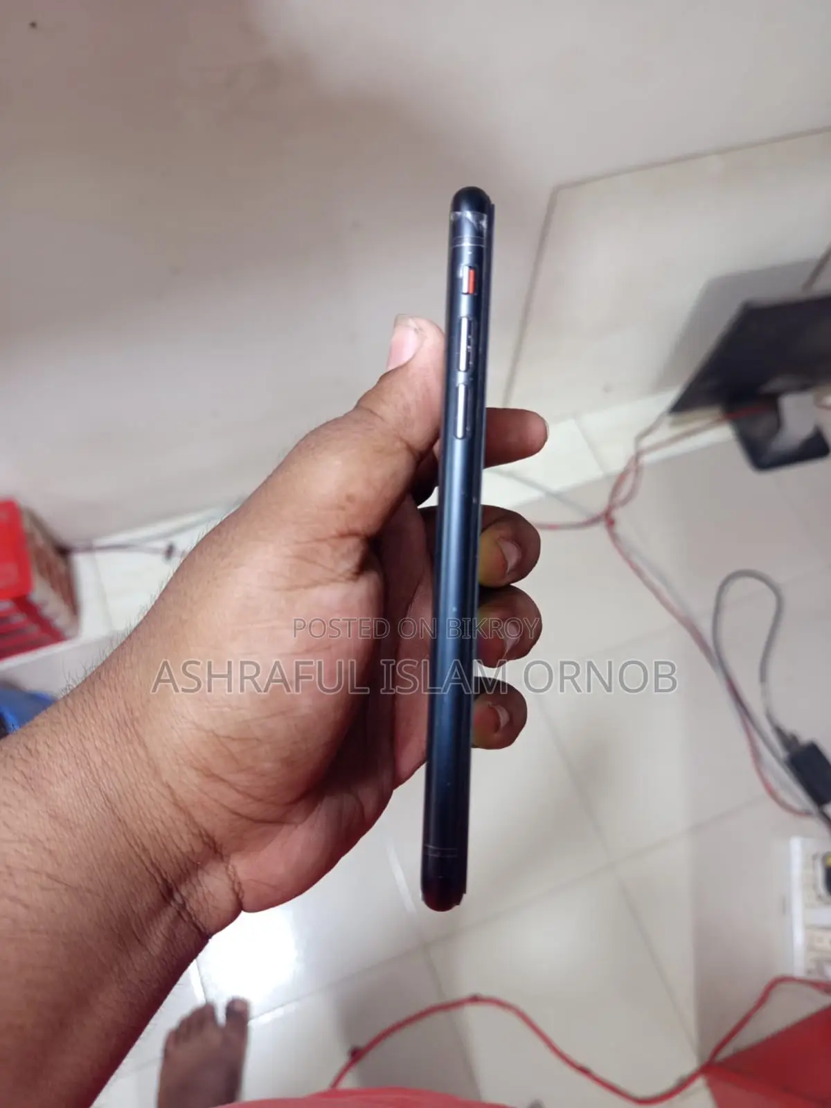 অ্যাপল আইফোন এক্সআর ৬৪ জিবি ব্ল্যাক