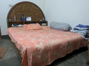 ( সেগুন গাছ )শেগুন কাঠের খাট 6×7.