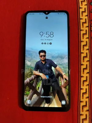 Samsung Galaxy M12 128 GB Blue