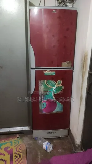 Refrigerator Refrigerator