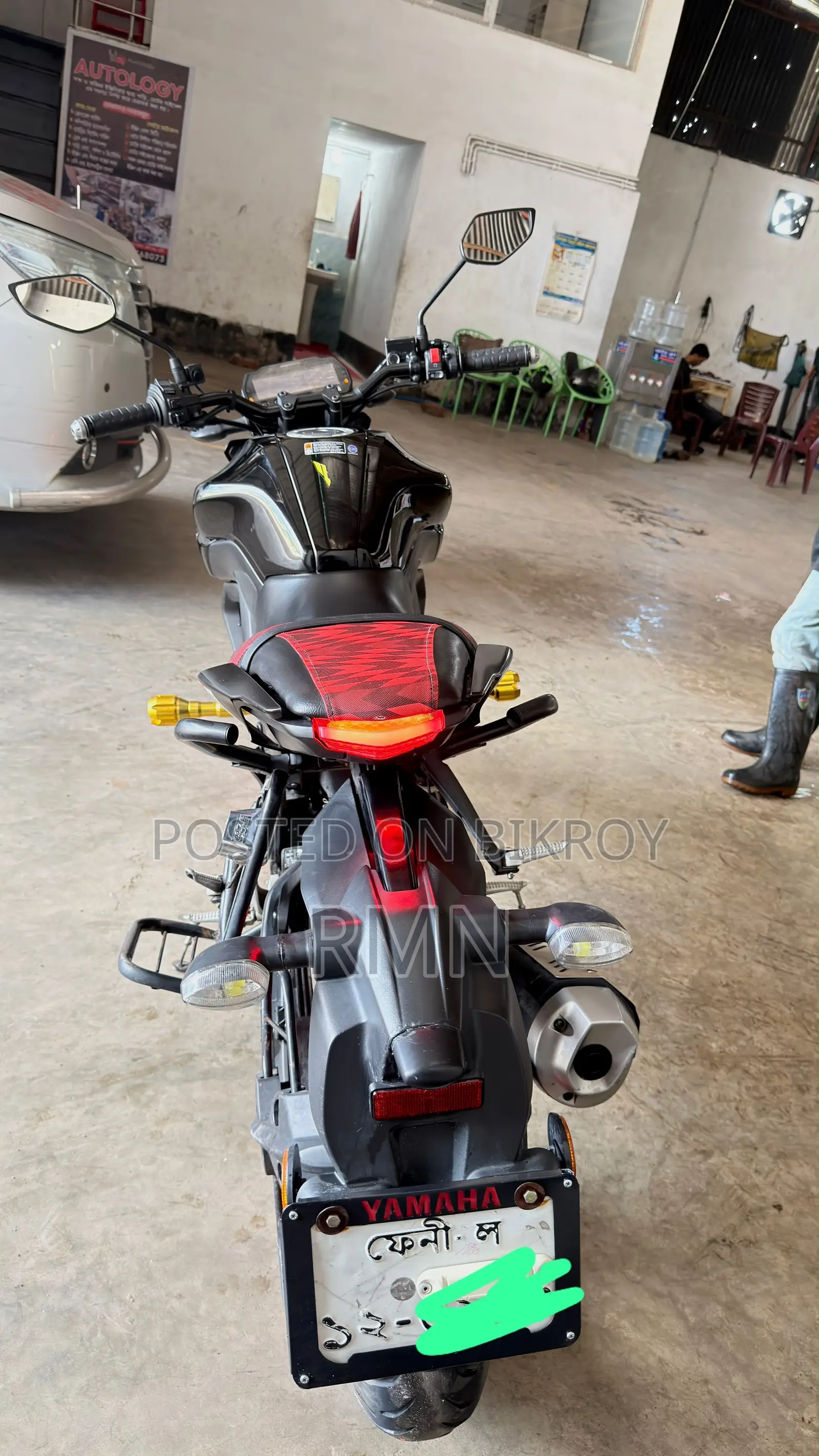 ইয়ামাহা এমটি-১৫ ২০২৩ ব্ল্যাক