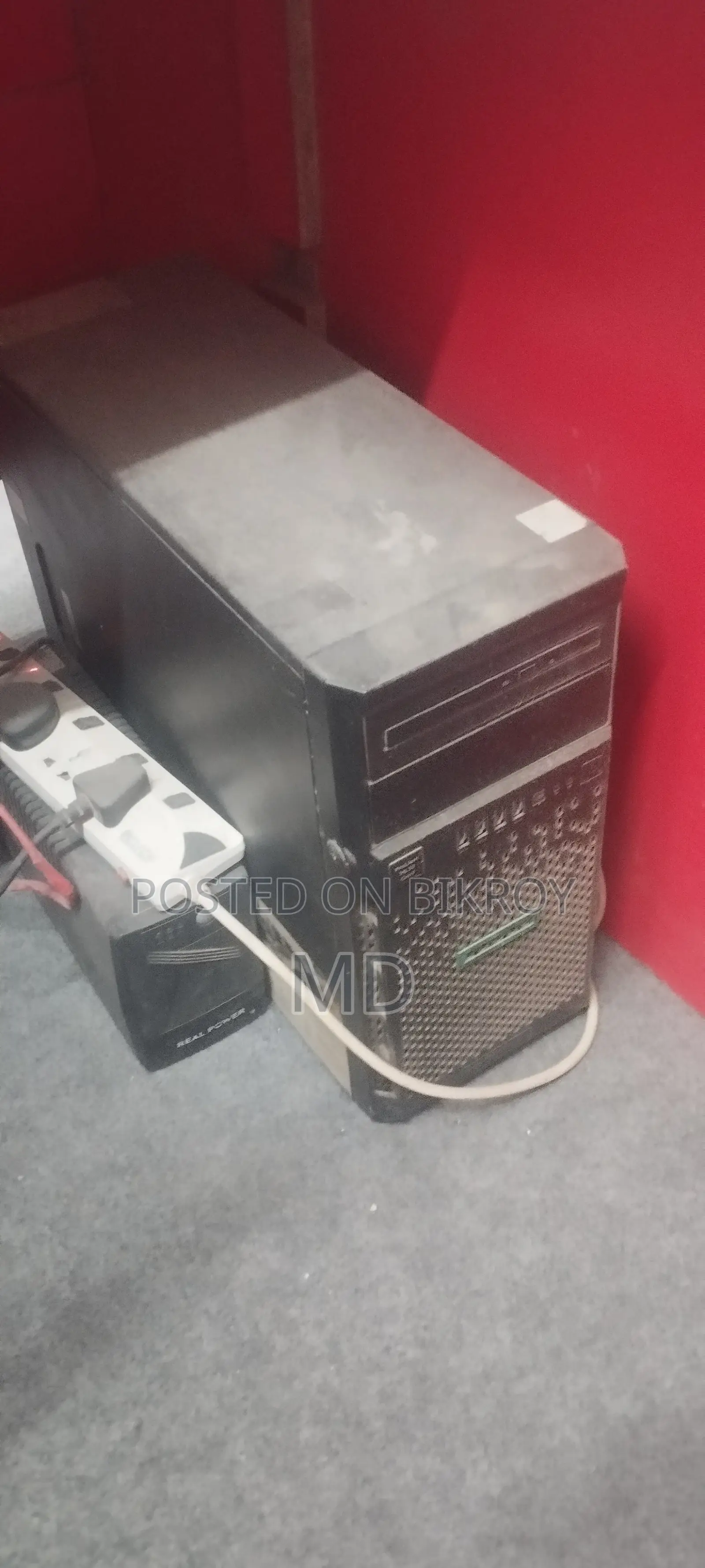 Desktop Computer 8gb SSD 500gb