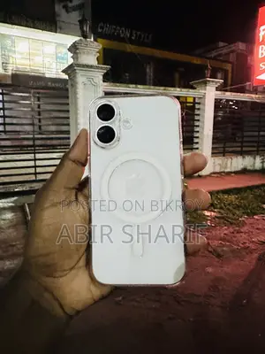 Apple iPhone 16 128 GB Silver
