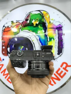 Sony A6300 With 16-50mm Kit Lens
