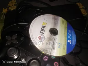 PS4 Slim 500gb Storage