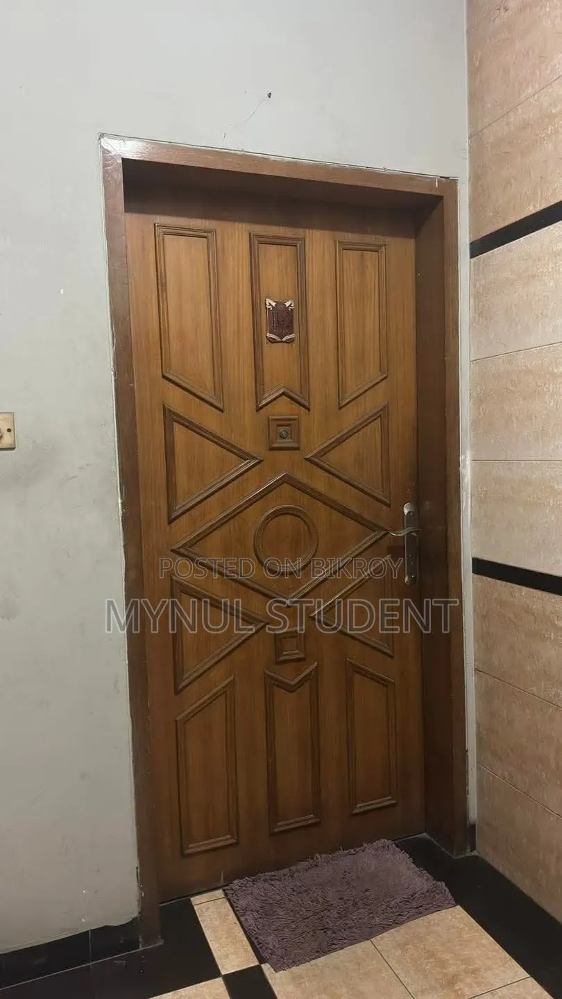 Furnished 3-Bedroom Block of Flats in Bashundhara City for Sale