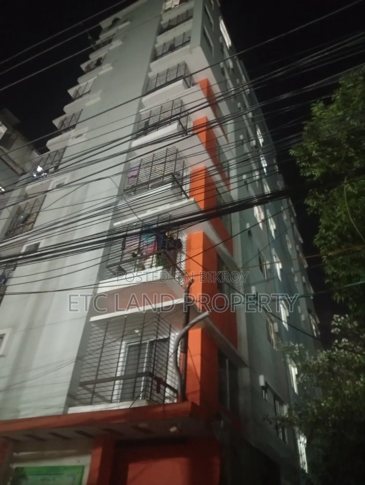 3 Bedroom Apartment in South Pirerbugh, Mirpur for Sale