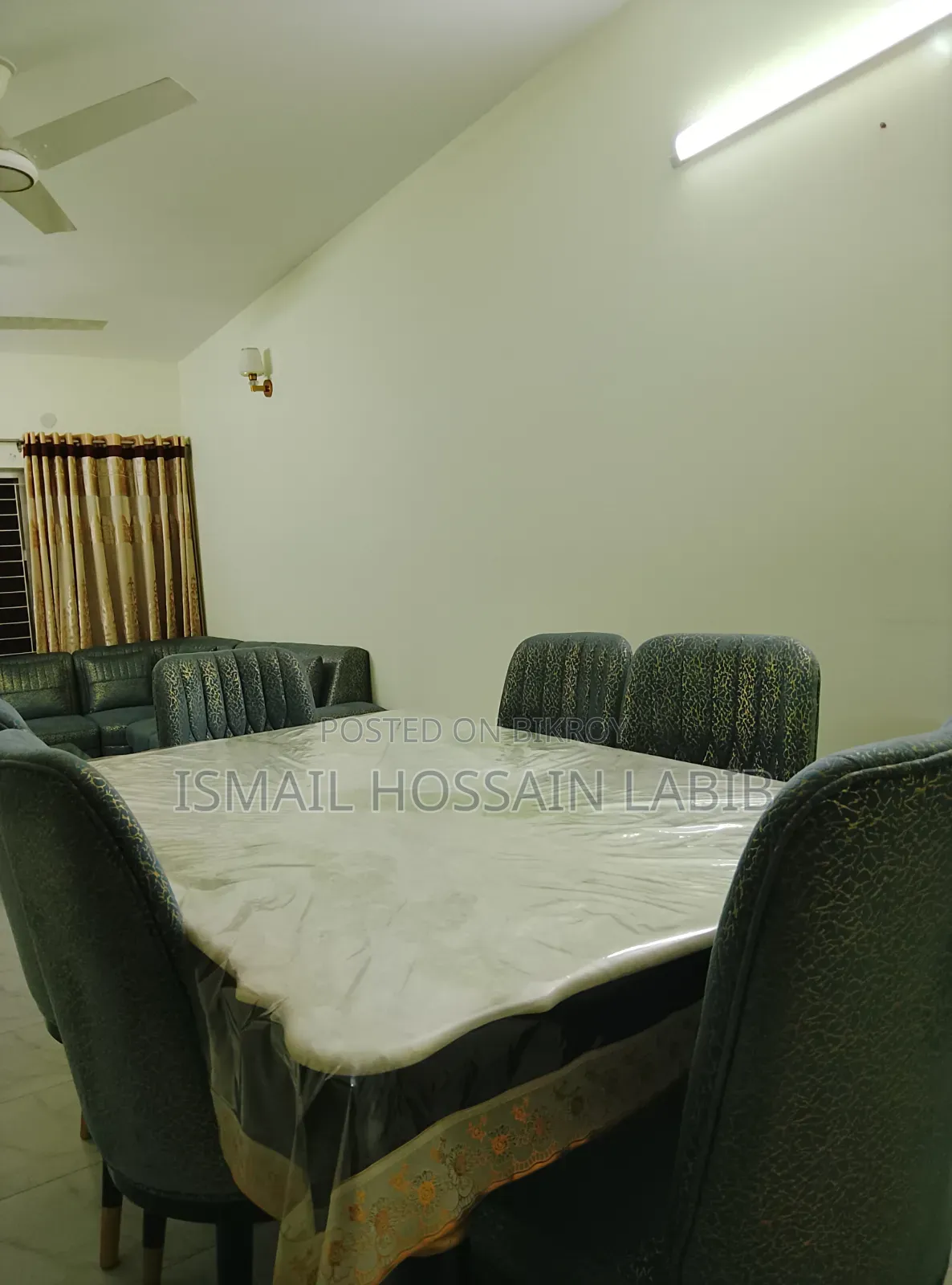 সোফা এবং ৬ চেয়ারের ডাইনিং টেবিল
