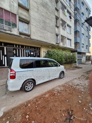 Toyota Noah 2013 Pearl