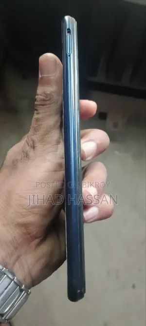 ভিভো ওয়াই২০জি ১২৮ জিবি ব্লু
